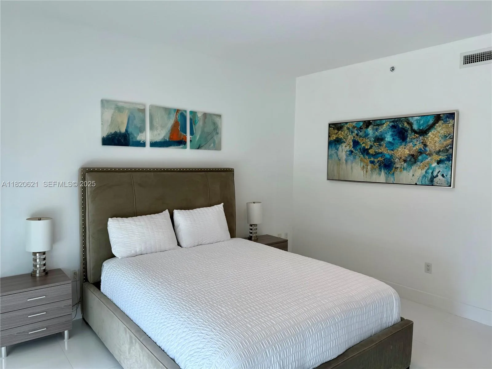 1080 Brickell Ave # 2208, Miami, FL 33131 photo 9