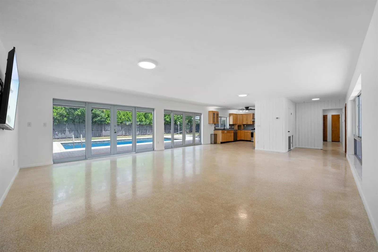 19711 NE 21ST Court, Miami, FL 33179 photo 12