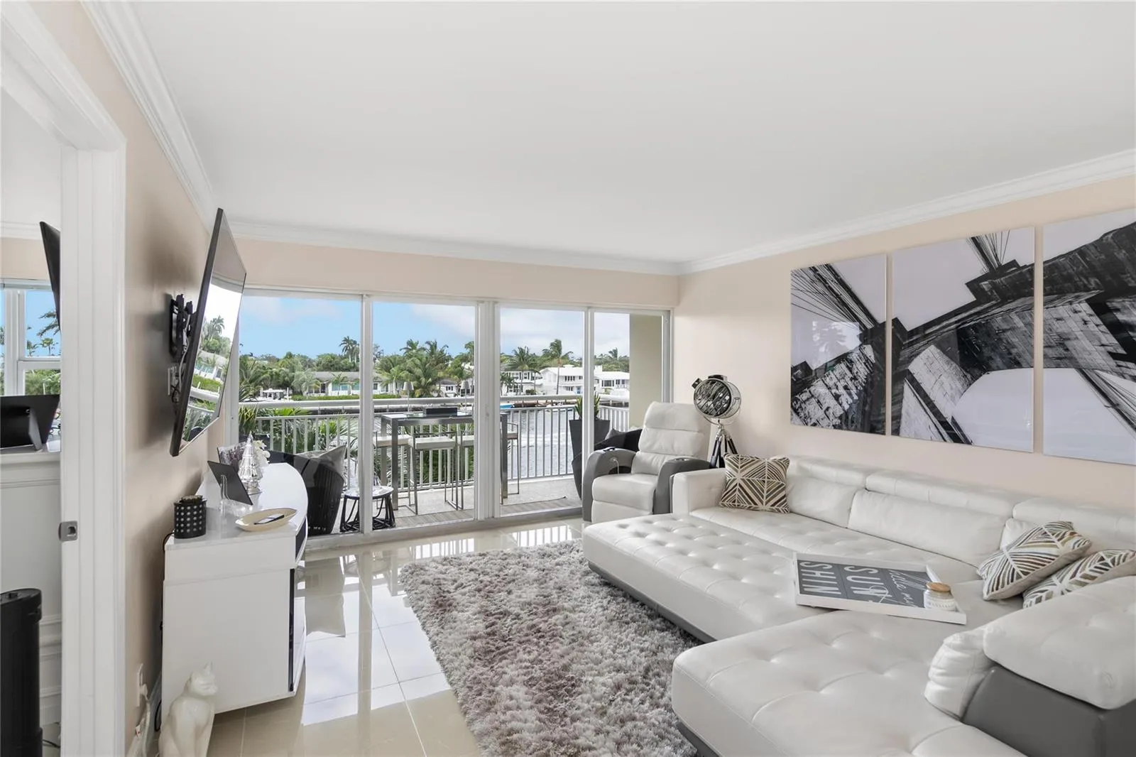 2611 N Riverside Drive # 307, Pompano Beach, FL 33062