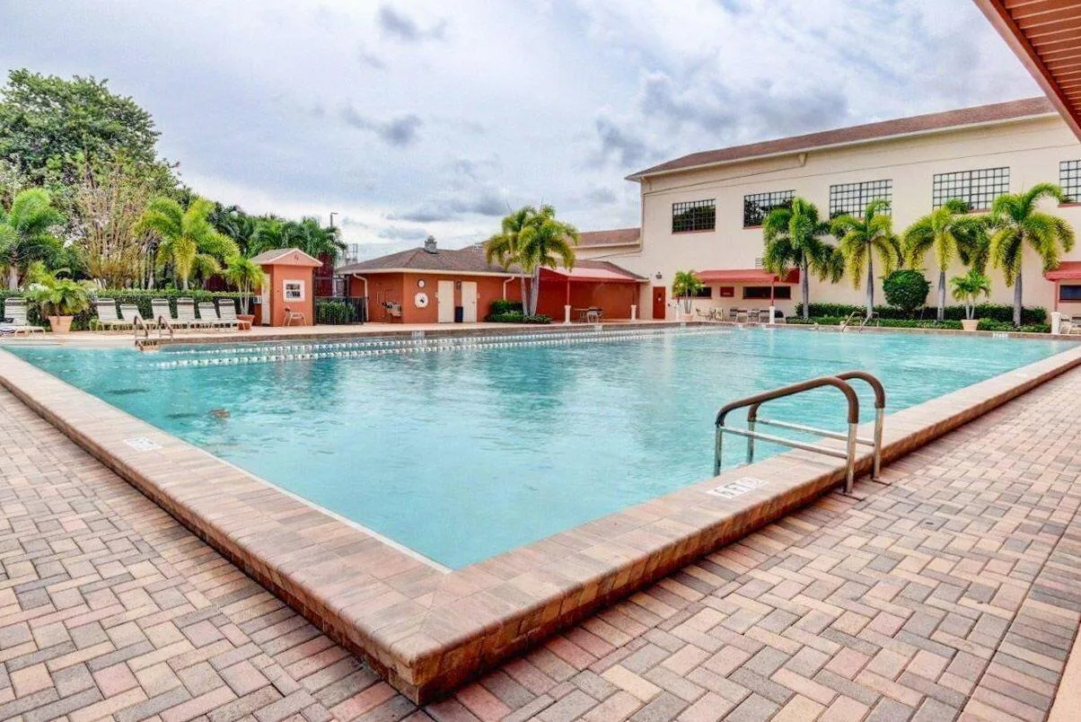 104 Mansfield C Drive # C, Boca Raton, FL 33434 photo 5