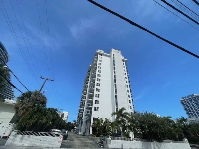 336 N Birch Road # 6d, Fort Lauderdale, FL 33304 photo 3