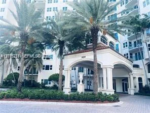 20000 E Country Club Dr # TS07, Aventura, FL 33180