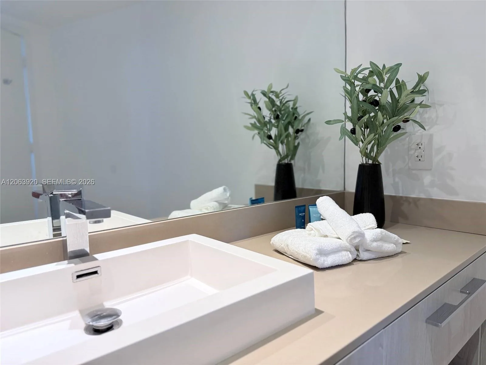 4111 S Ocean Dr # 2912, Hollywood, FL 33019 photo 13