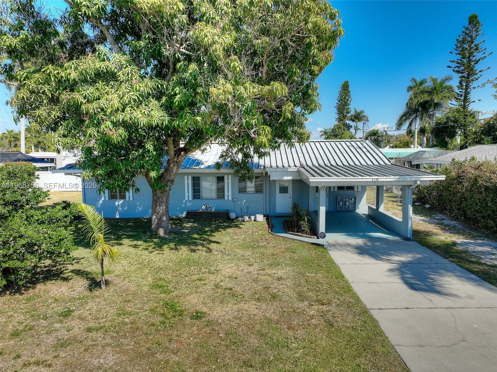 1138 Harbor Drive, Fort Myers, FL 33917 photo 2