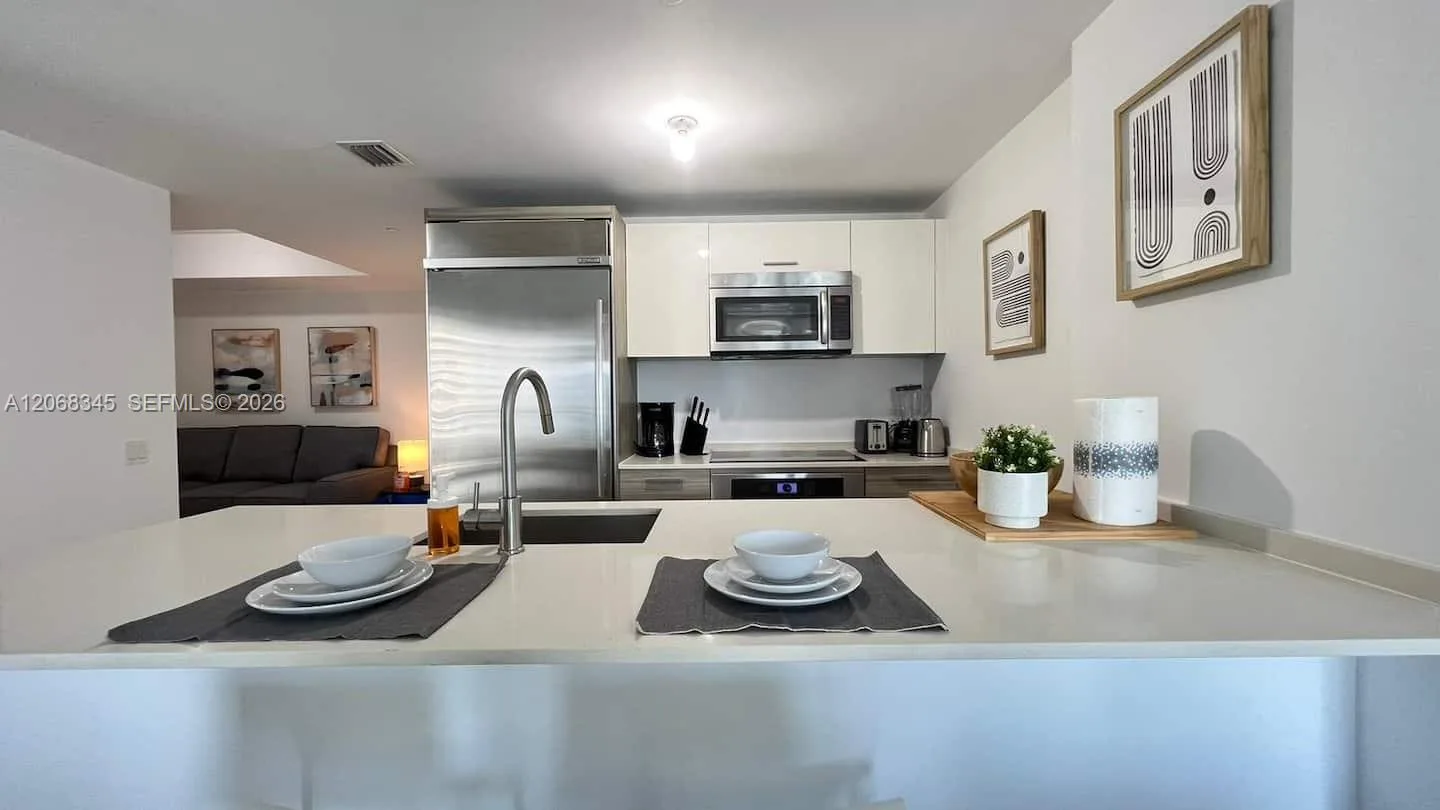 1300 Brickell Bay Dr # 3400, Miami, FL 33131 photo 2