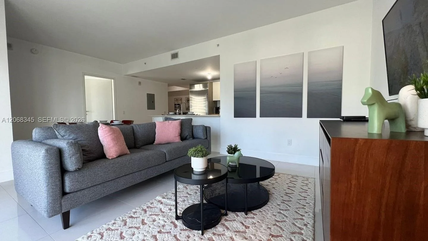 1300 Brickell Bay Dr # 3400, Miami, FL 33131 photo 6