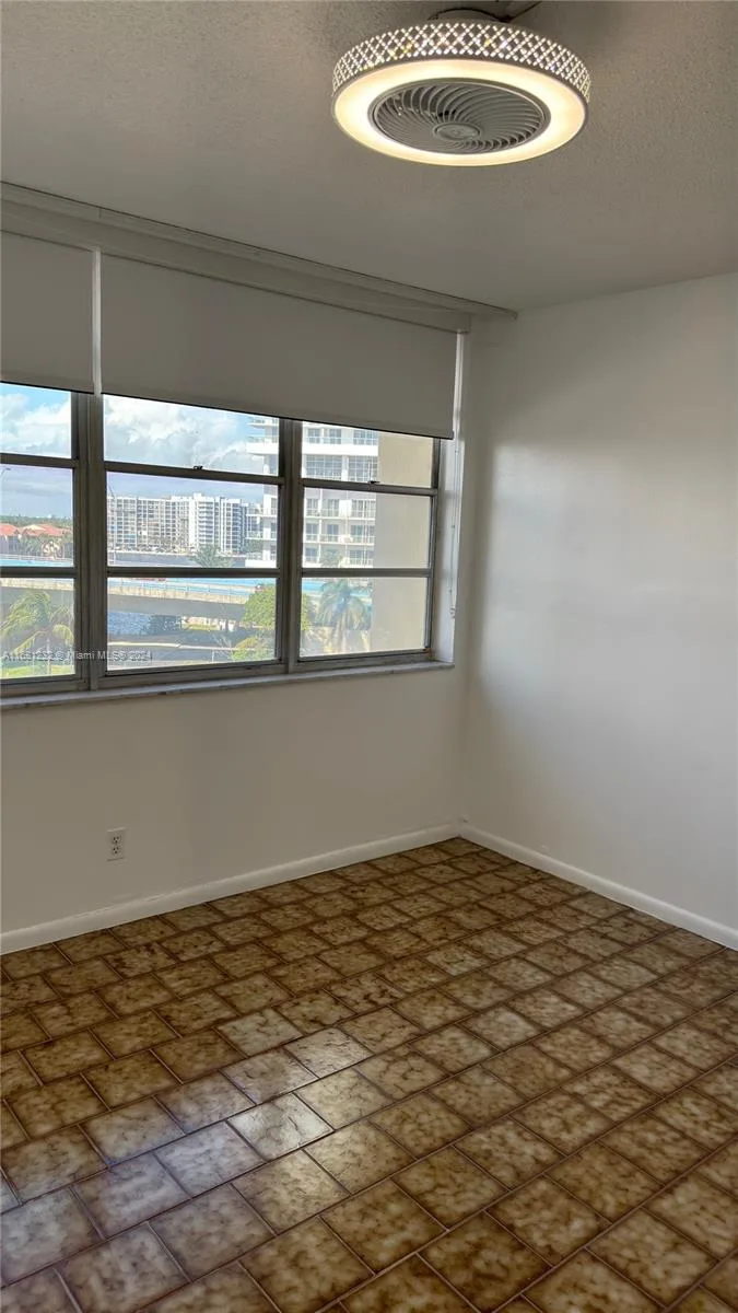 1817 S Ocean Dr # 615, Hallandale Beach, FL 33009 photo 12