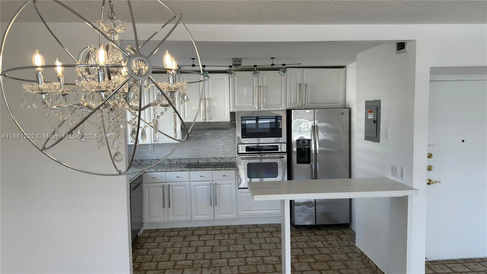 1817 S Ocean Dr # 615, Hallandale Beach, FL 33009 photo 4