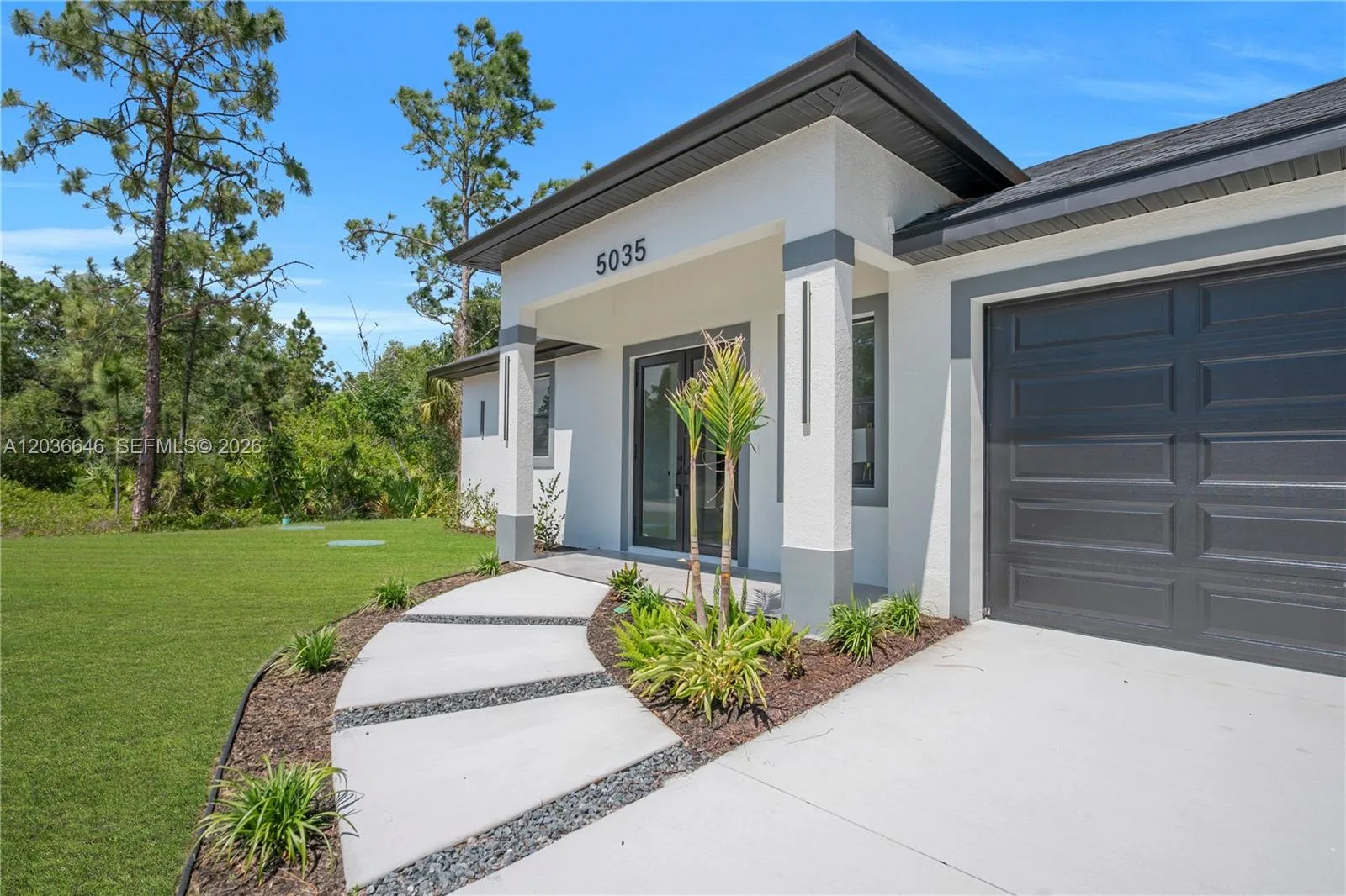 5035 Spinnaker RD, La Belle, FL 33935 photo 8