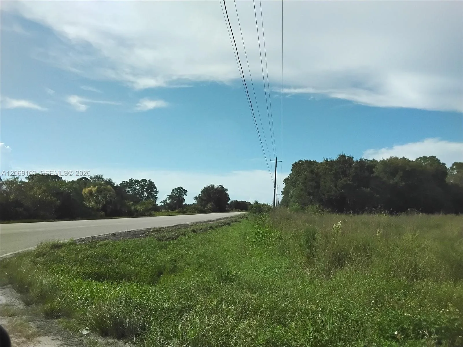 112 Avenida del Sur, Clewiston, FL 33440 photo 4