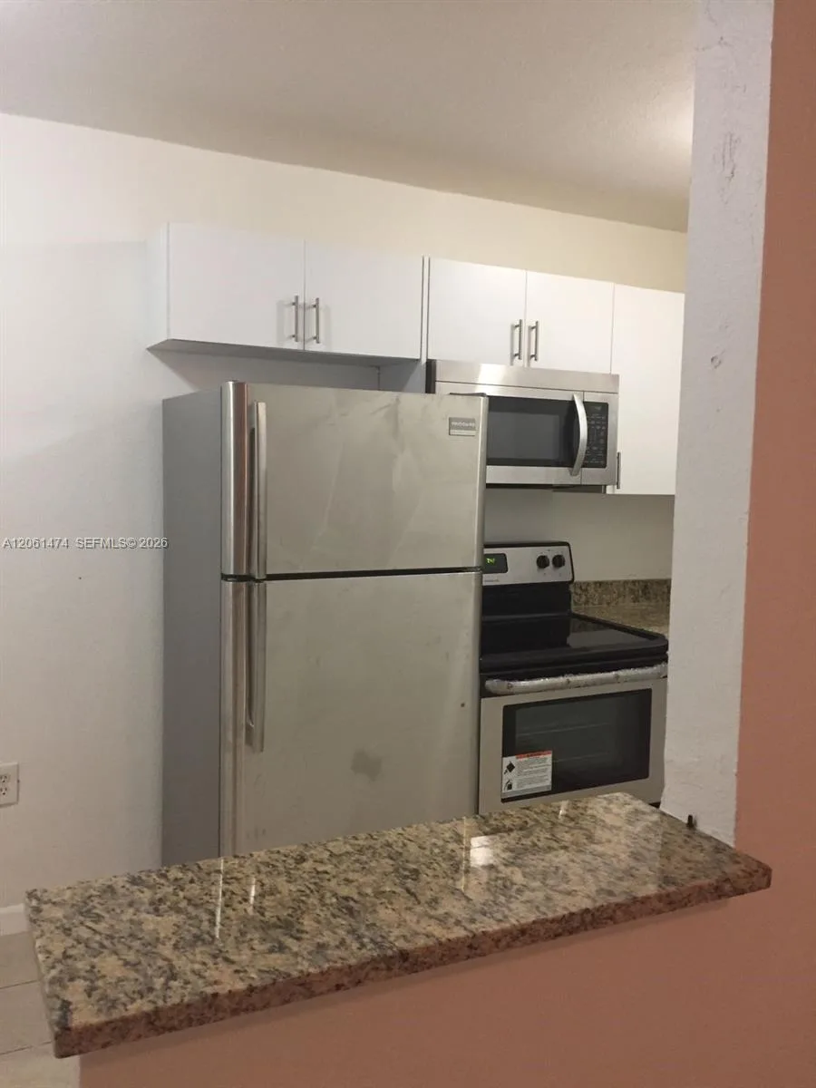 4450 SW 67 AVE # Y, Miami, FL 33155 photo 7