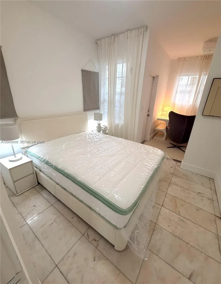 801 8th St # 104, Miami Beach, FL 33139 photo 5