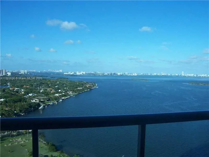 601 NE 36th St # 2508, Miami, FL 33137 photo 2