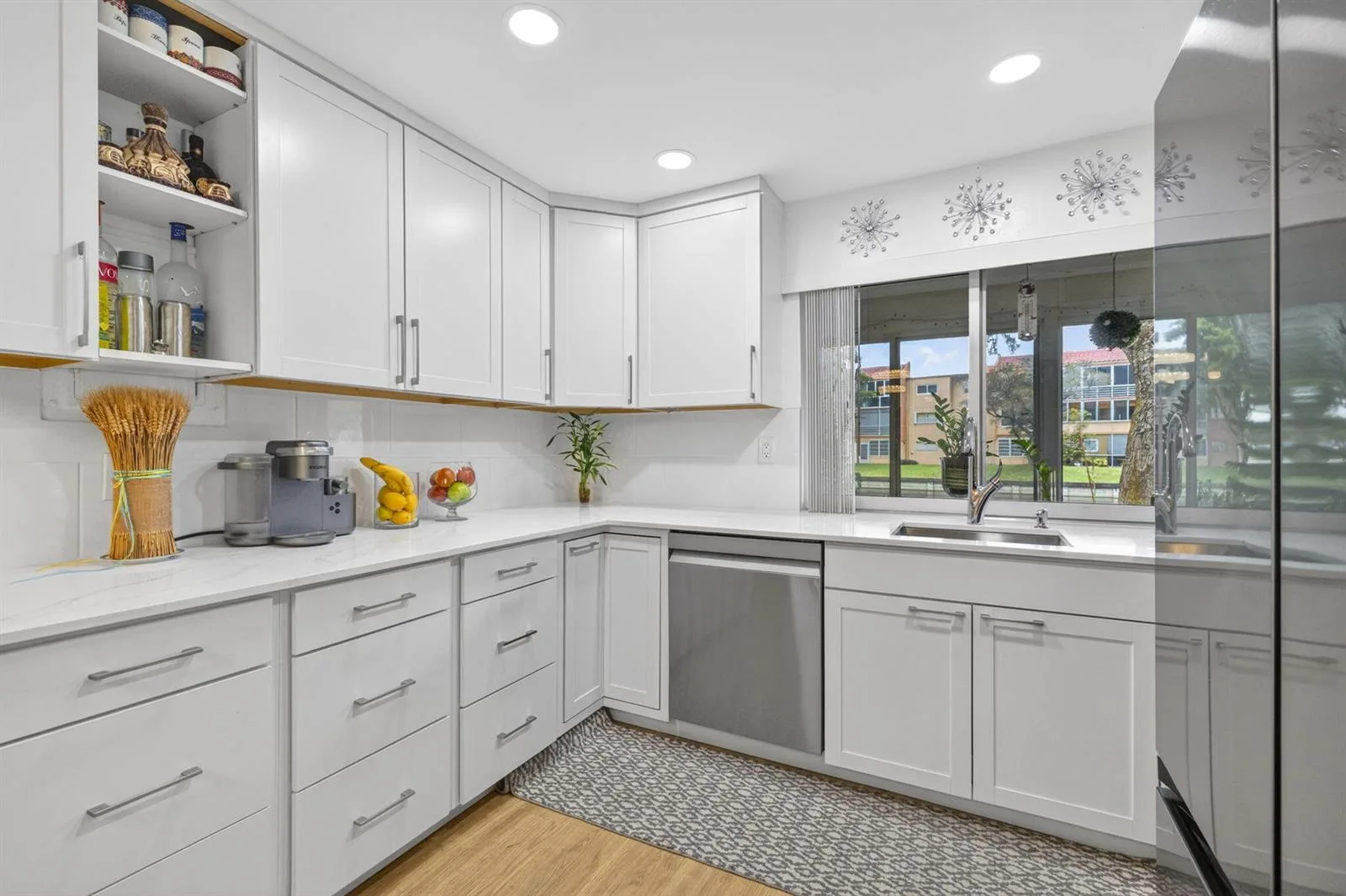 9081 Lime Bay Boulevard # 115, Tamarac, FL 33321
