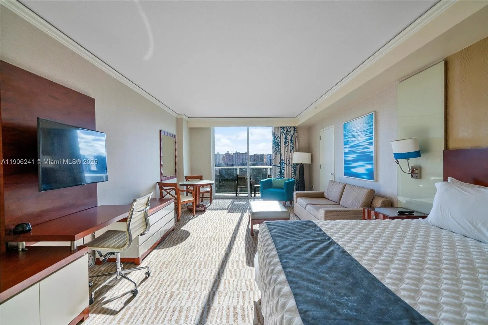 18001 Collins Ave # 1117, Sunny Isles Beach, FL 33160