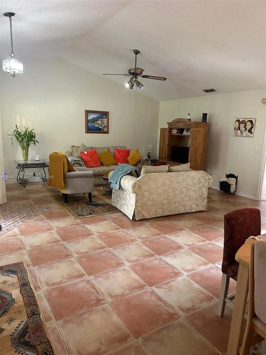 8107 Marcella, Orlando, FL 32836 photo 4