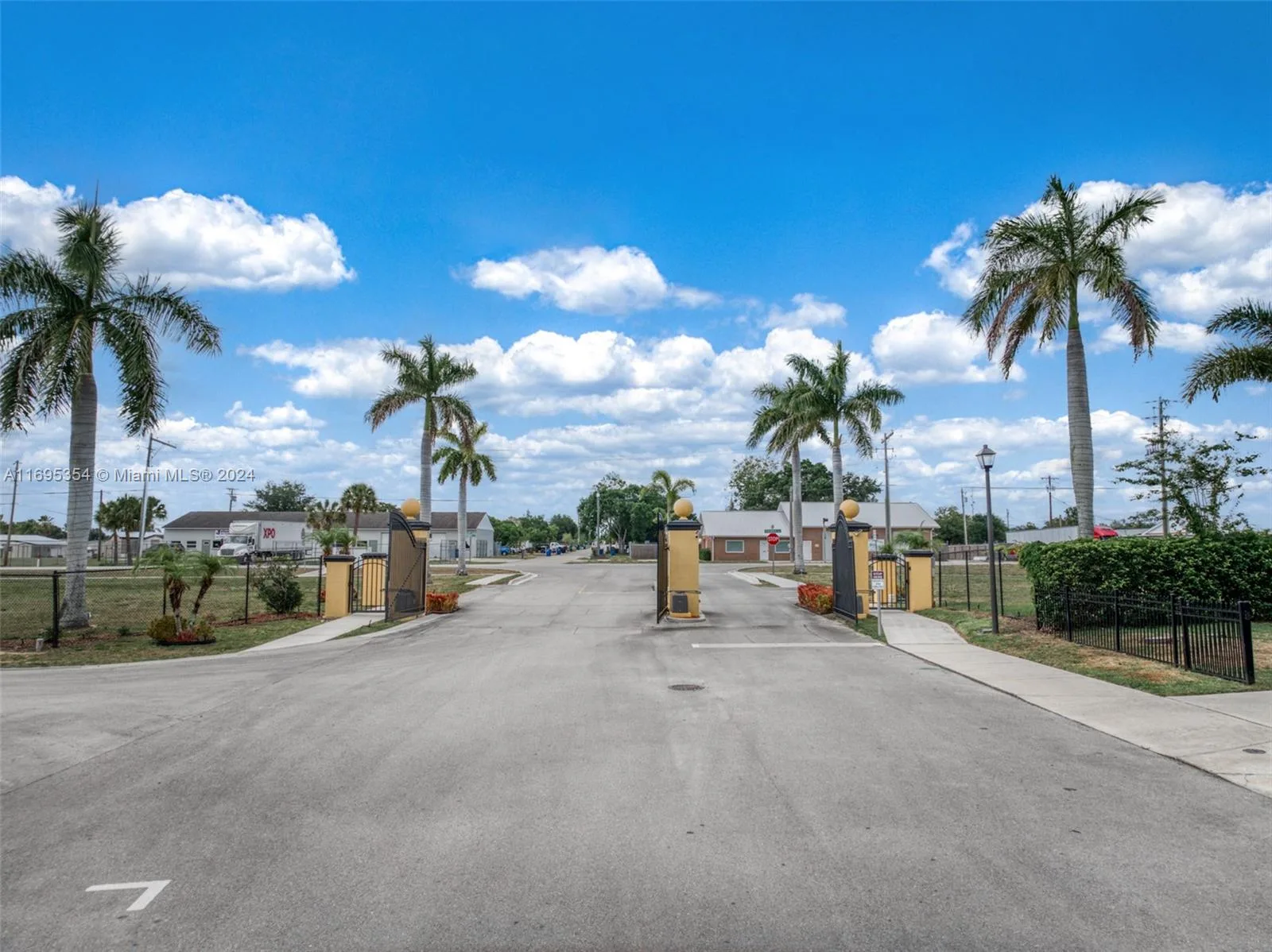 1451 Las Villas Blvd, Sebring, FL 33870 photo 5
