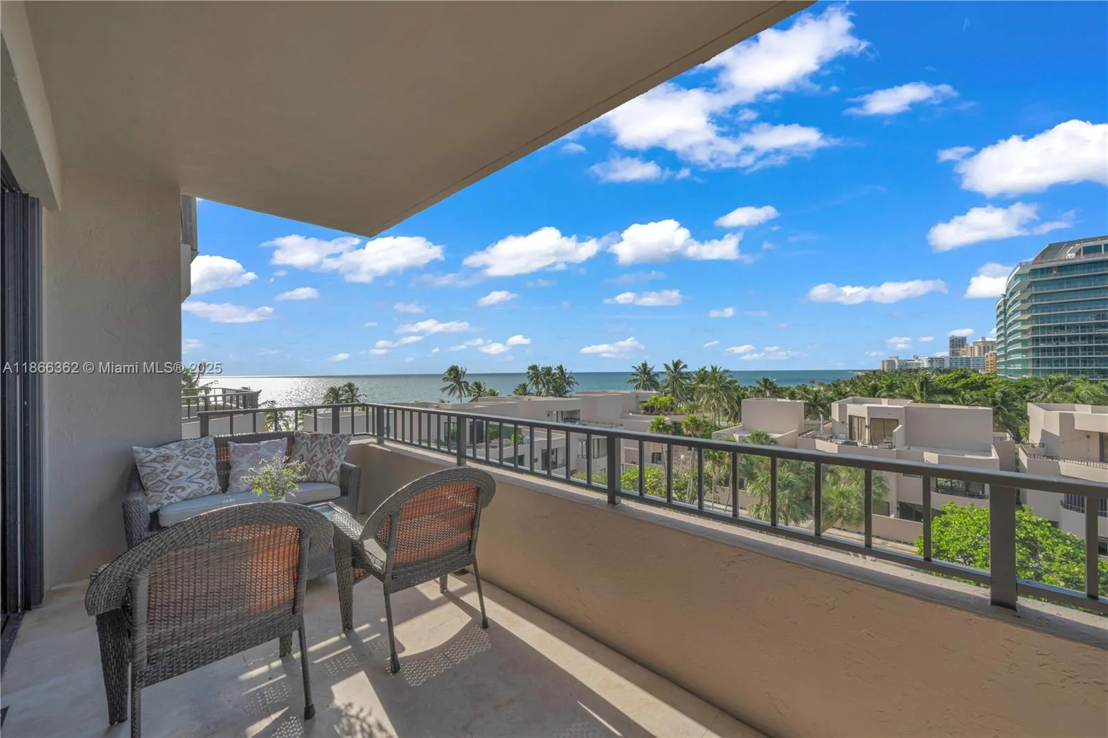 201 Crandon Blvd # 541, Key Biscayne, FL 33149 photo 2