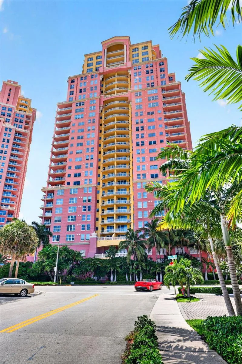 2100 N Ocean Boulevard # 8b, Fort Lauderdale, FL 33305