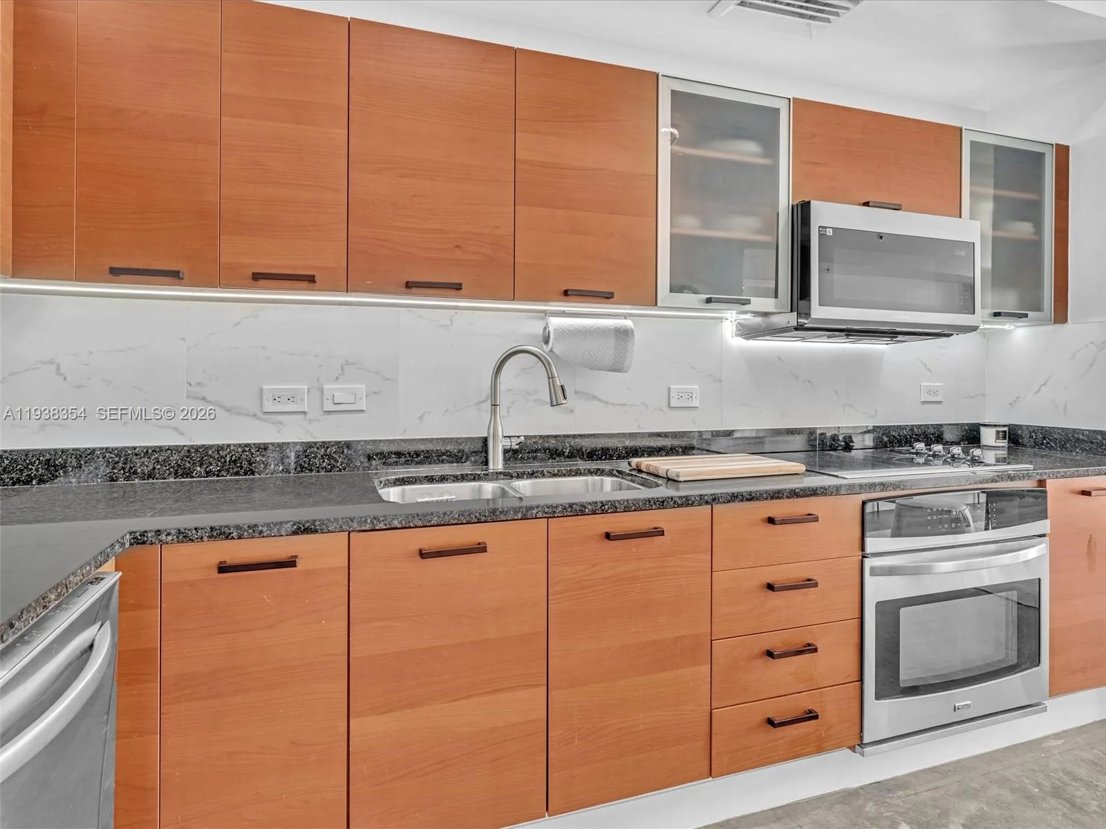 3470 E Coast Ave # H0504, Miami, FL 33137 photo 13
