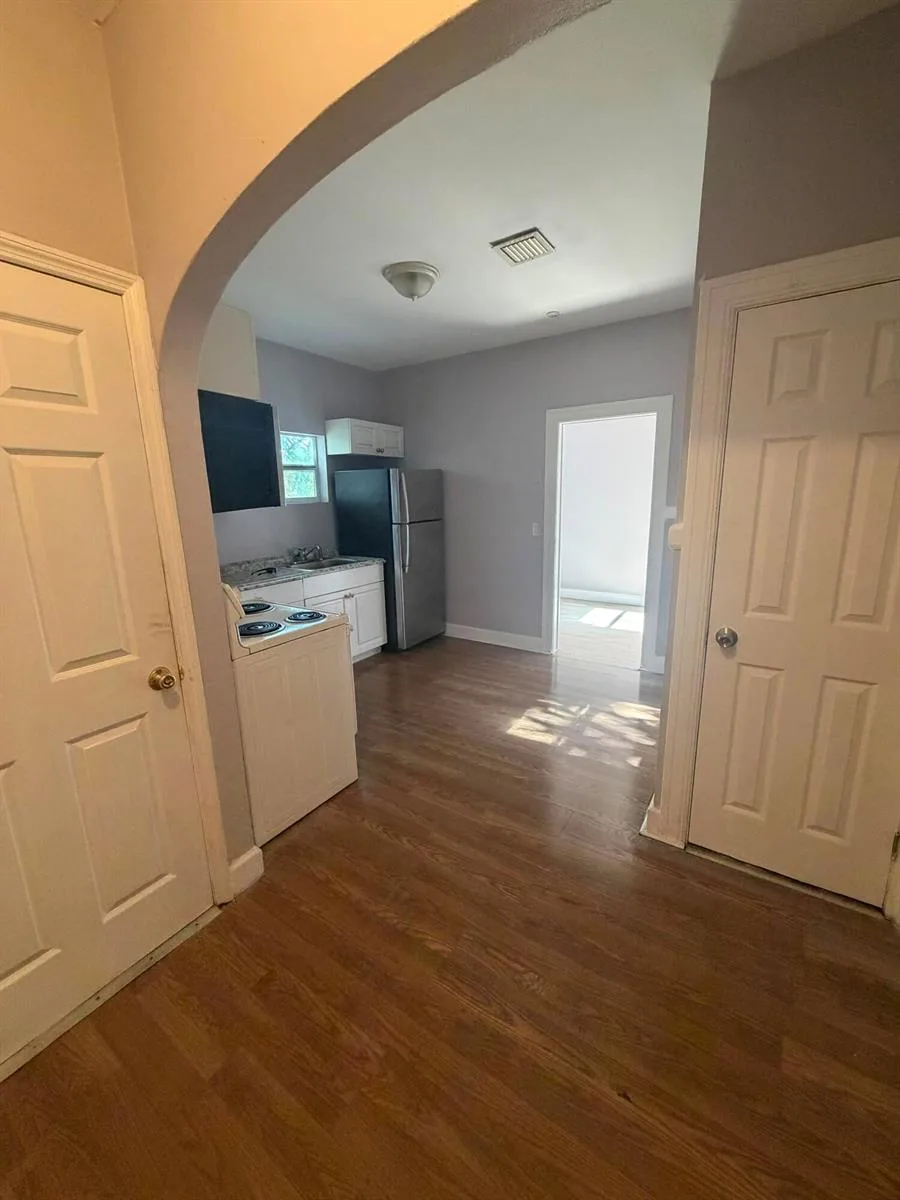 420 Lilac Court # B, West Palm Beach, FL 33407 photo 6