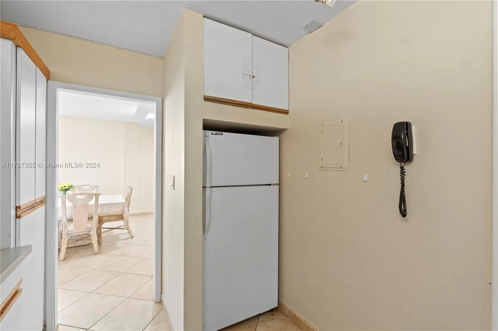 5005 Collins Ave # 425, Miami Beach, FL 33140 photo 13