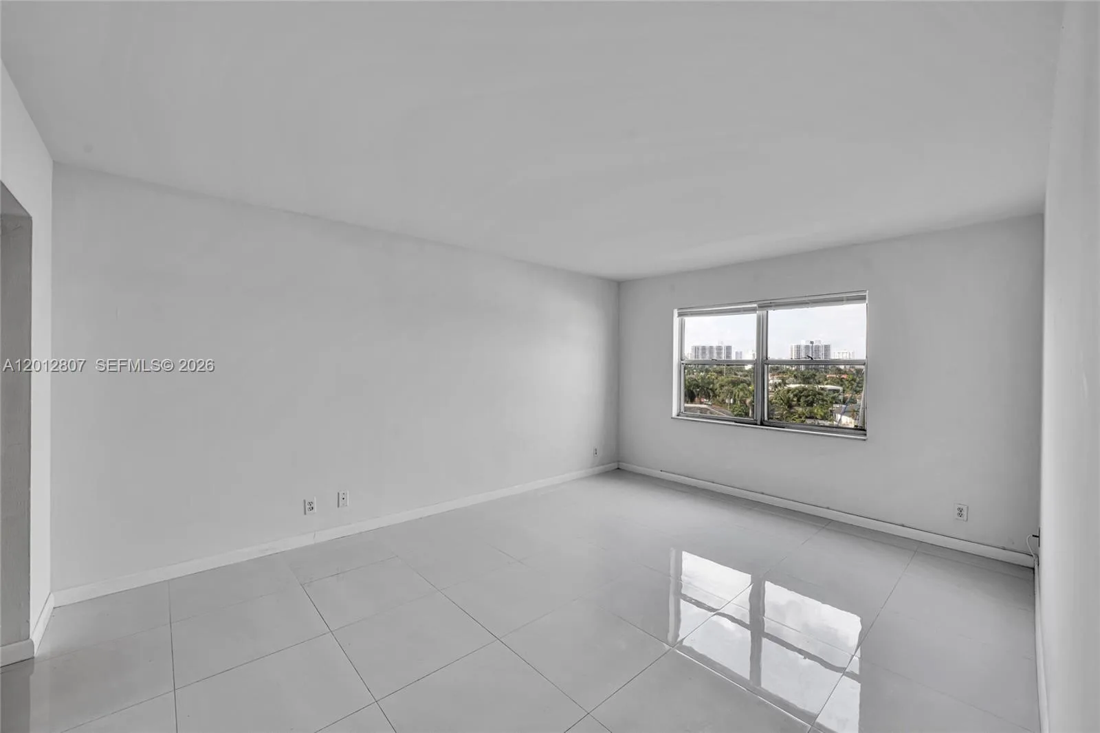 401 Golden Isles Dr # 712, Hallandale Beach, FL 33009 photo 12