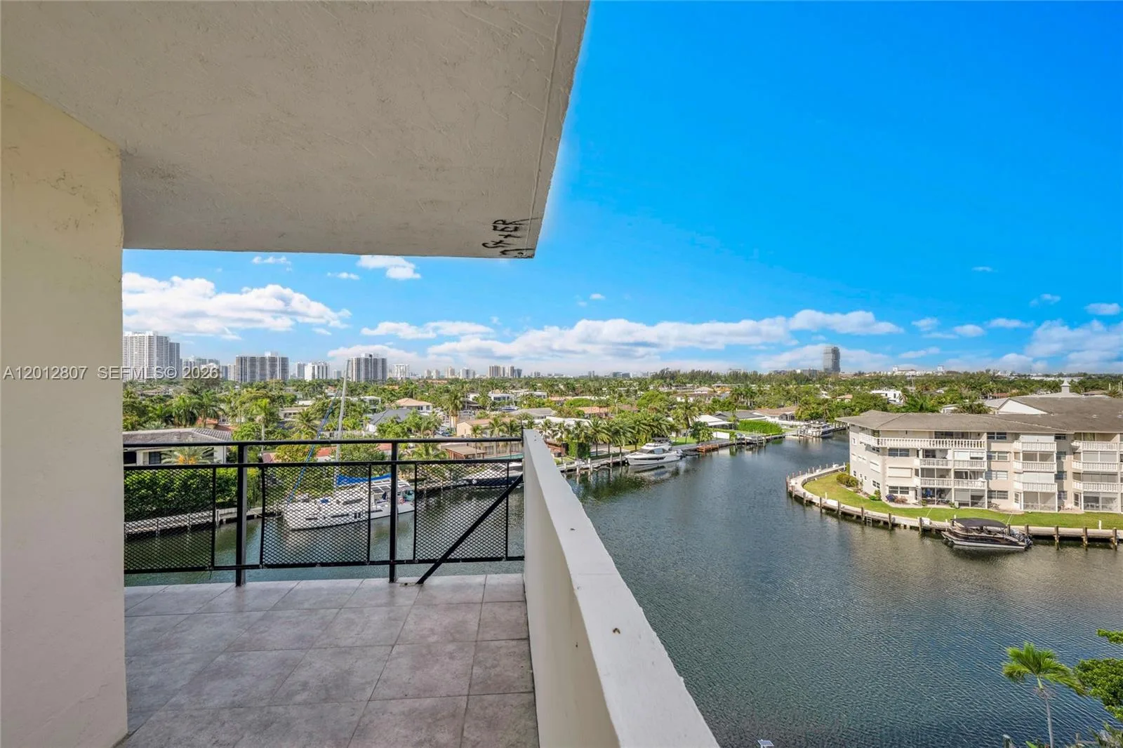 401 Golden Isles Dr # 712, Hallandale Beach, FL 33009 photo 2