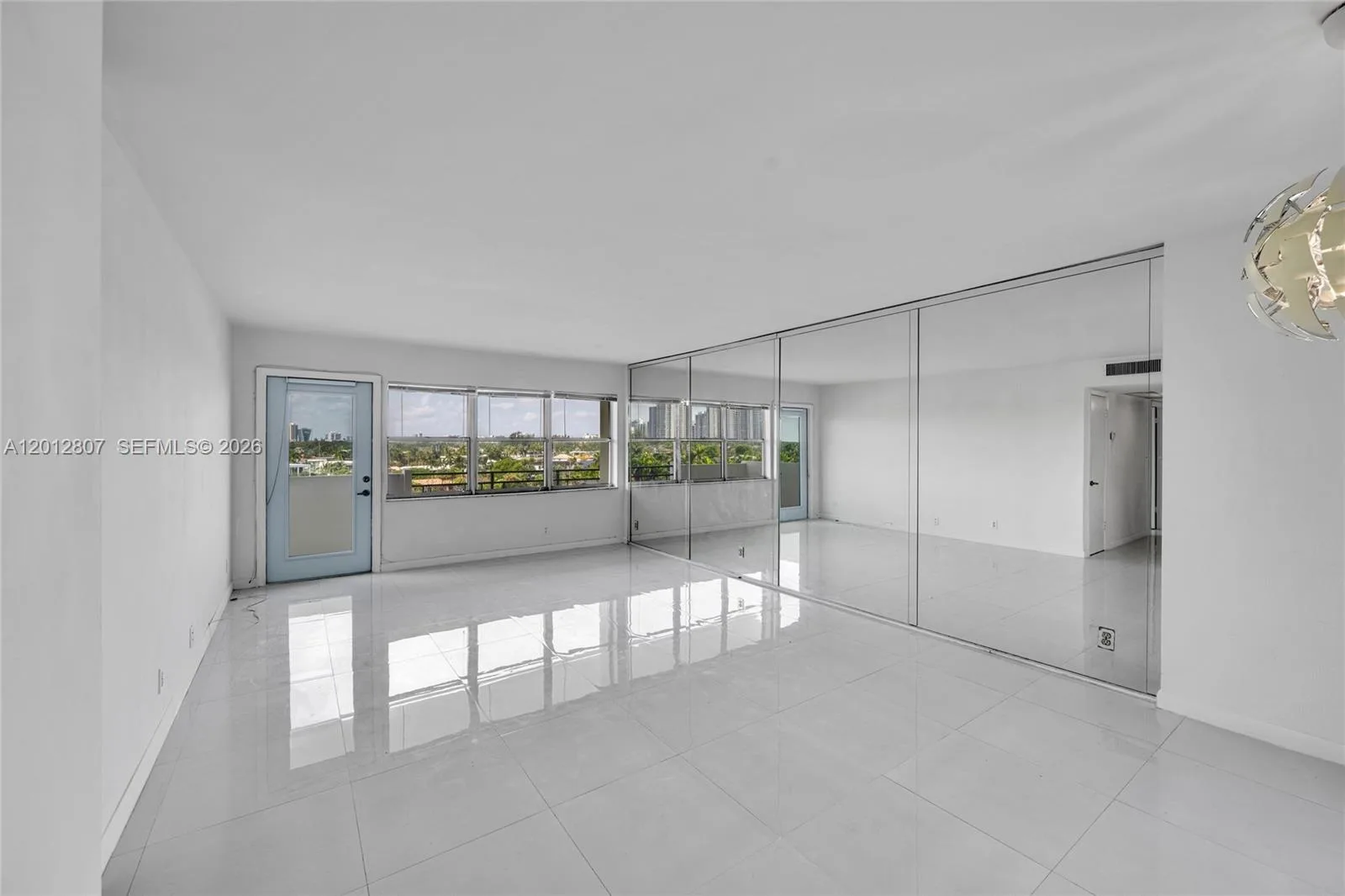 401 Golden Isles Dr # 712, Hallandale Beach, FL 33009 photo 9