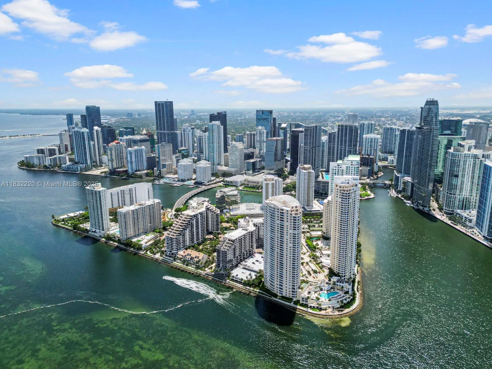 808 Brickell Key Dr # 3208, Miami, FL 33131 photo 2