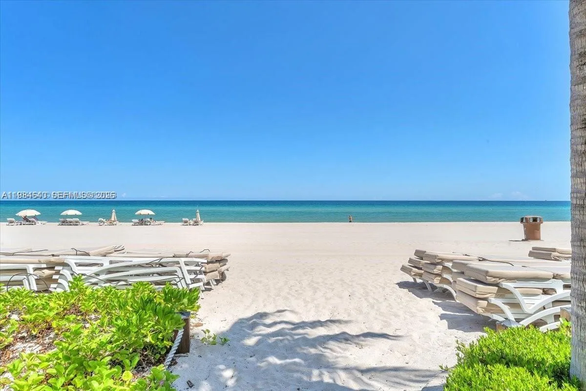 18975 Collins Ave # Cabana 8, Sunny Isles Beach, FL 33160 photo 4