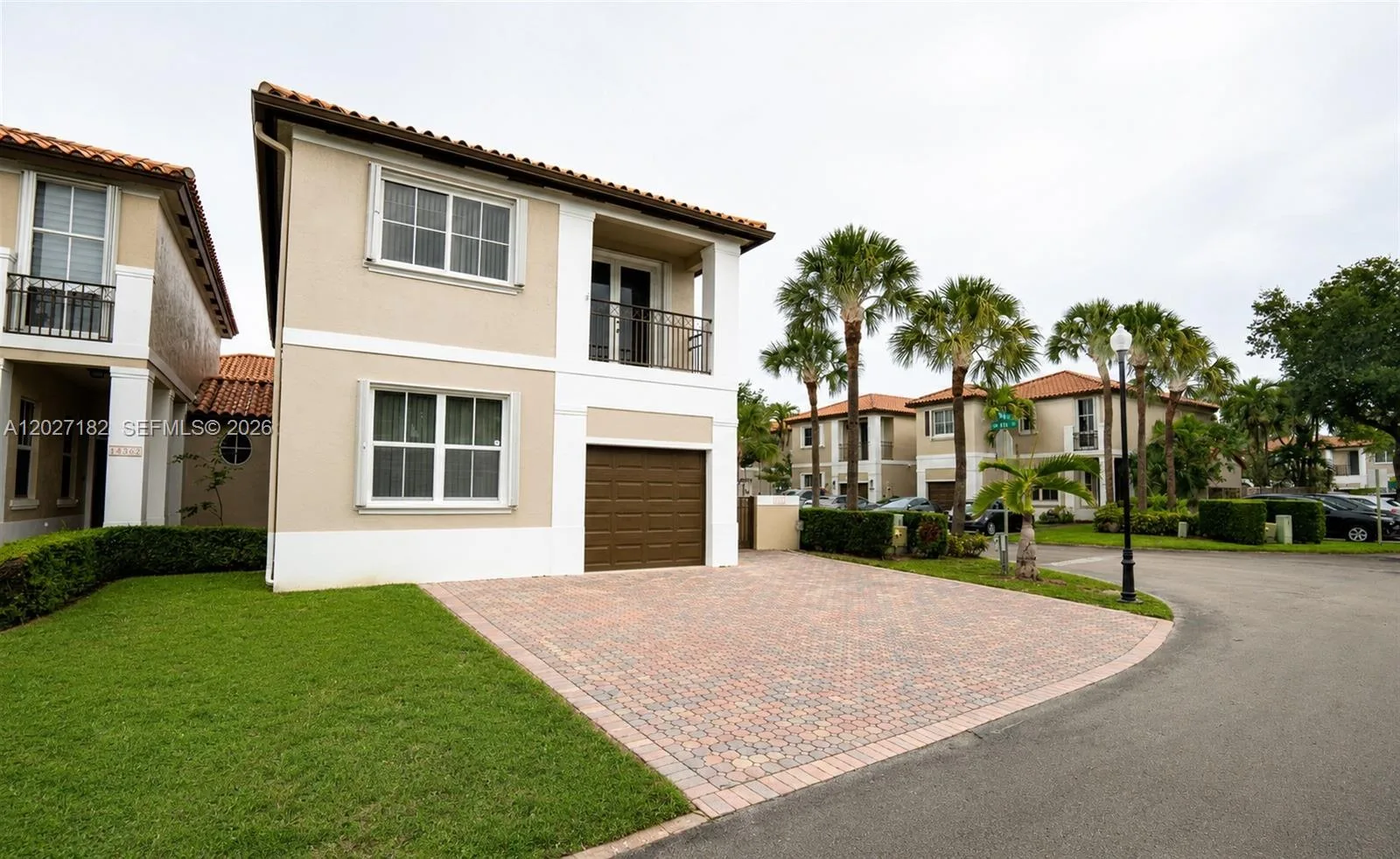 14372 NW 83rd Ave, Miami Lakes, FL 33016