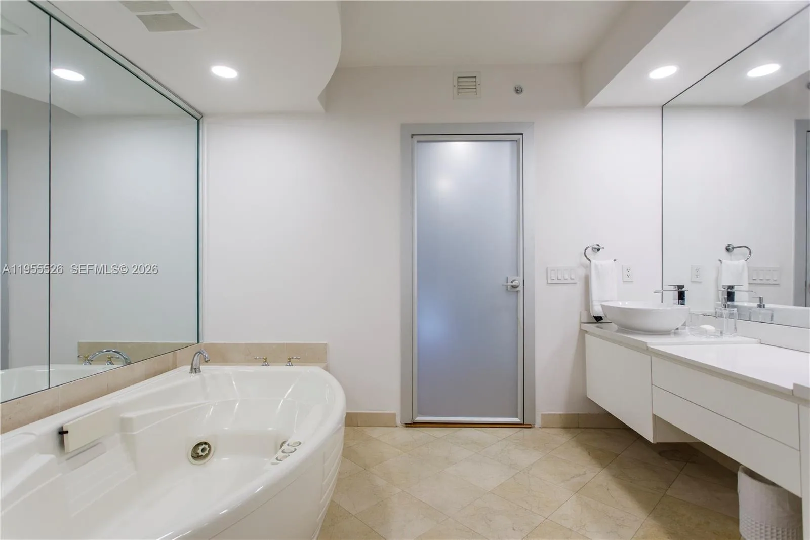 765 Crandon Blvd # 506, Key Biscayne, FL 33149 photo 5