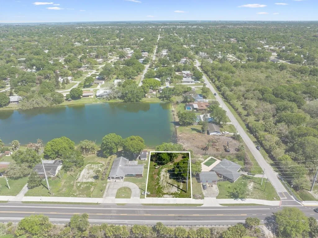6204 Emerson Avenue, Fort Pierce, FL 34951 photo 11