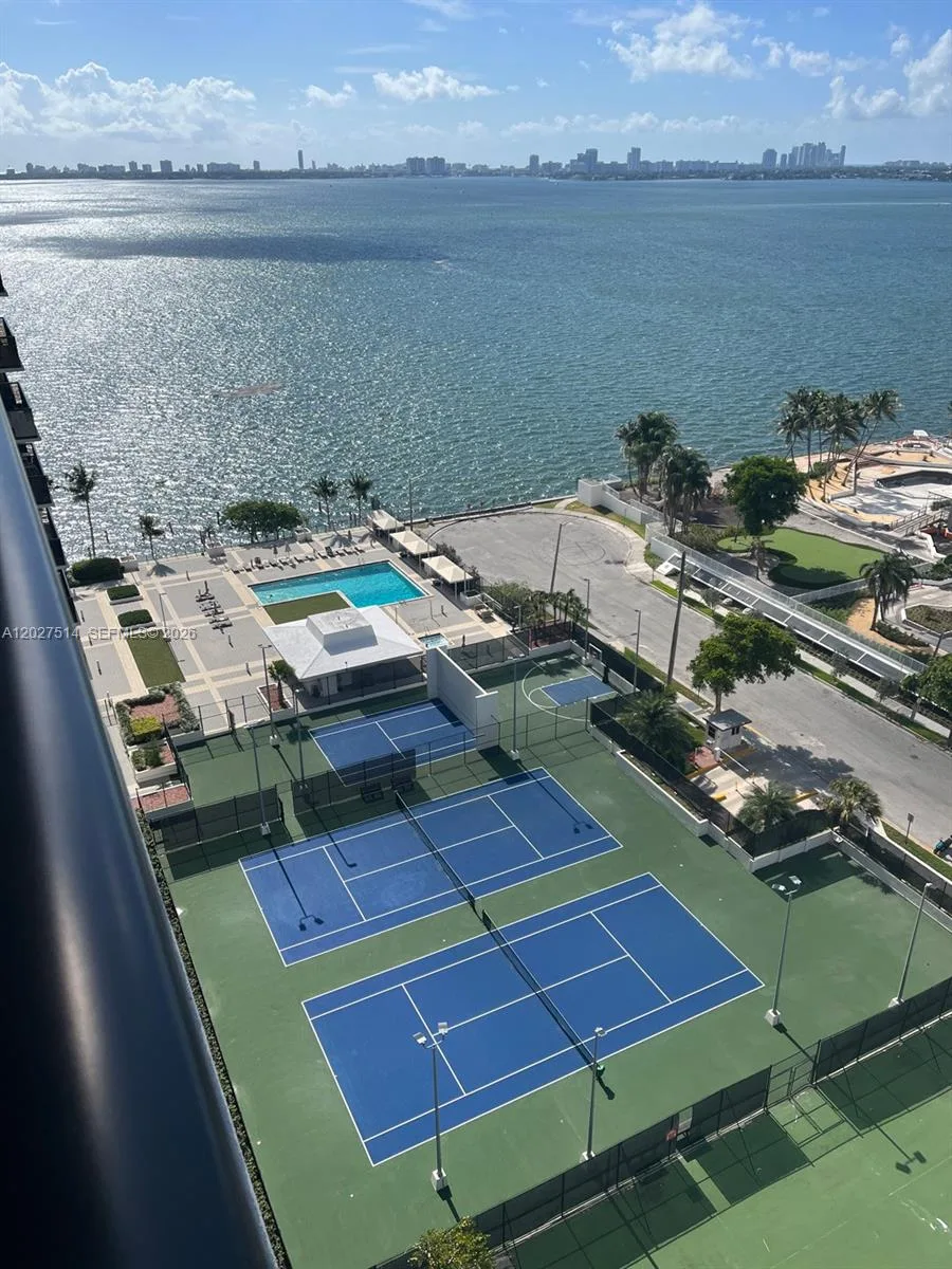 600 NE 36th St # 1711, Miami, FL 33137 photo 2