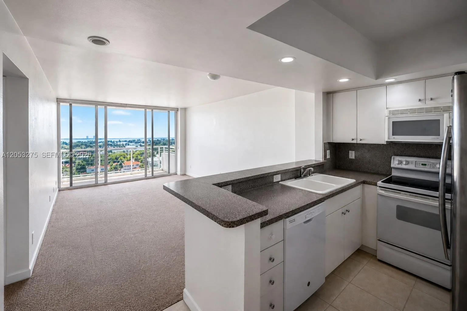 5600 Collins Ave # 11L, Miami Beach, FL 33140 photo 3