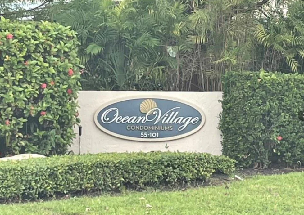101 Ocean Ln Drive, Miami, FL 33149 photo 2