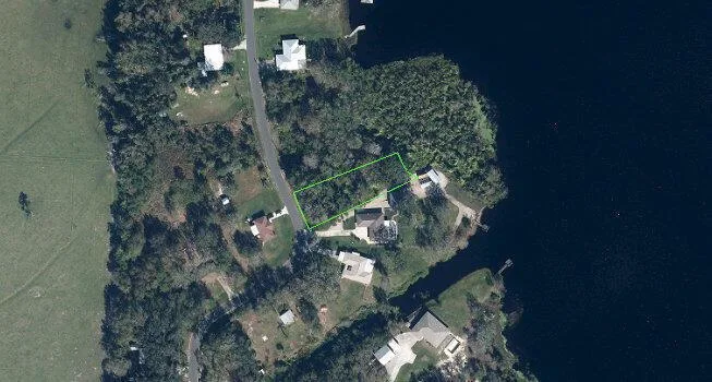 6428 Lakeside Drive W, Sebring, FL 33875