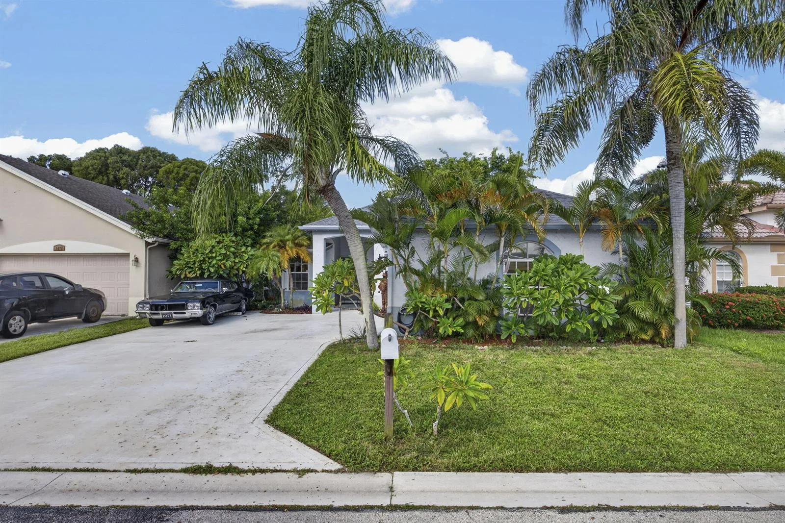 1480 Lake Breeze Drive, Wellington, FL 33414 photo 2