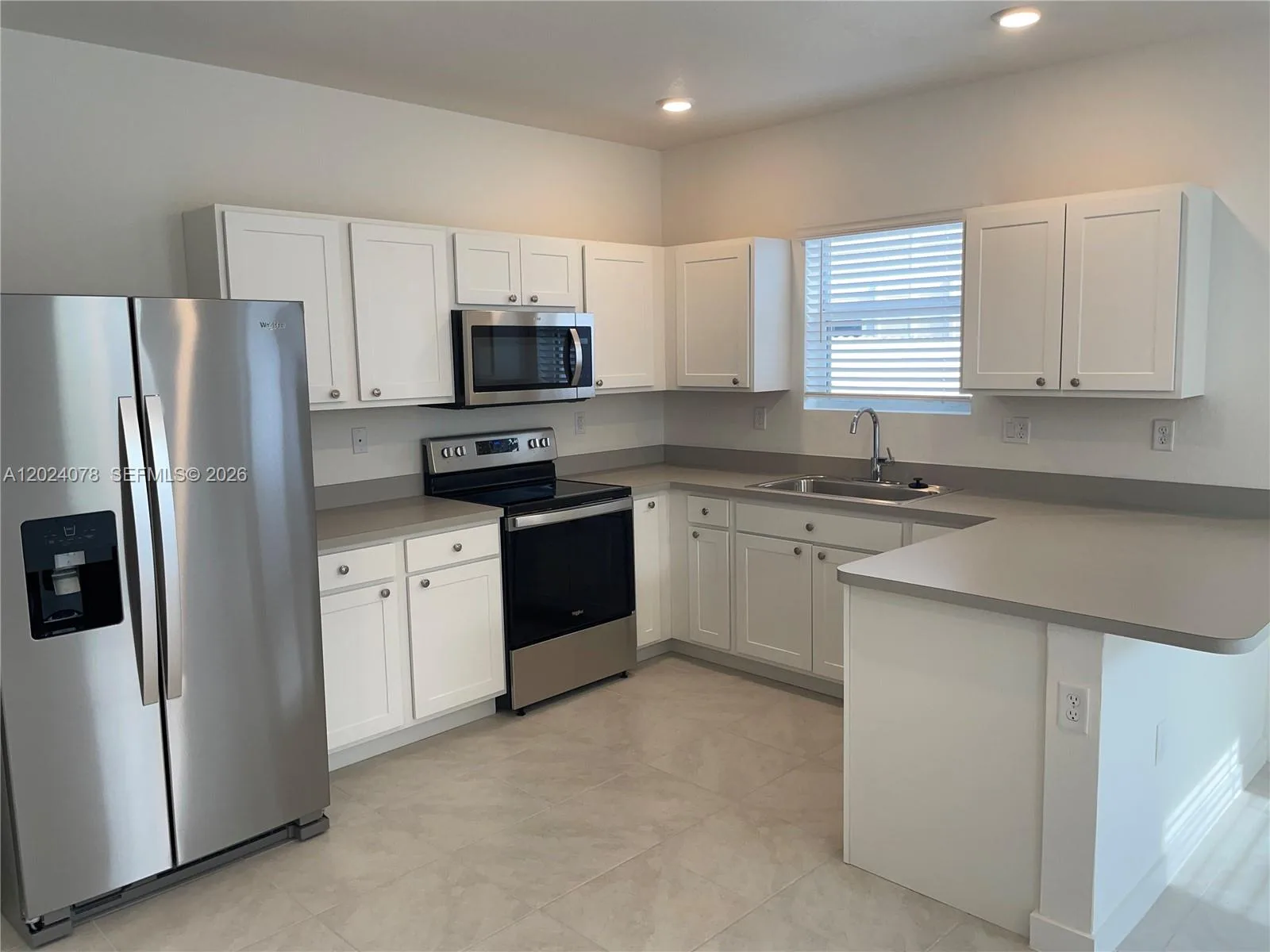 906 SE 17th St # 0, Homestead, FL 33034 photo 3
