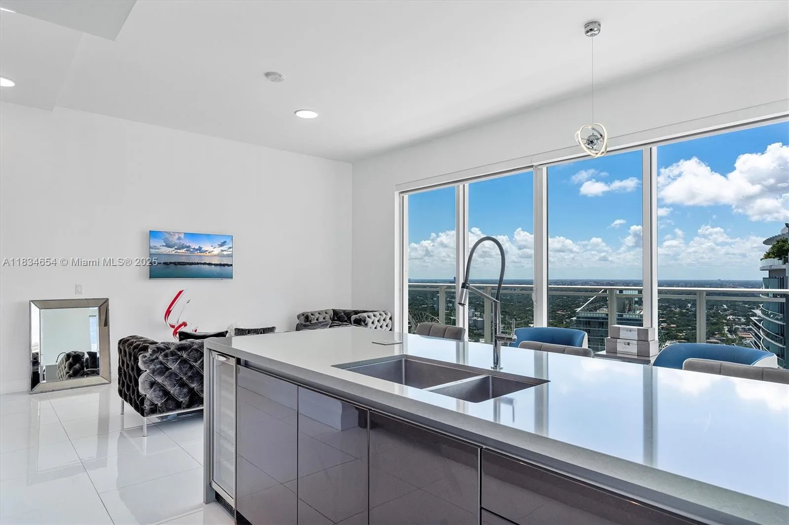 1080 Brickell Ave # 4209, Miami, FL 33131 photo 10