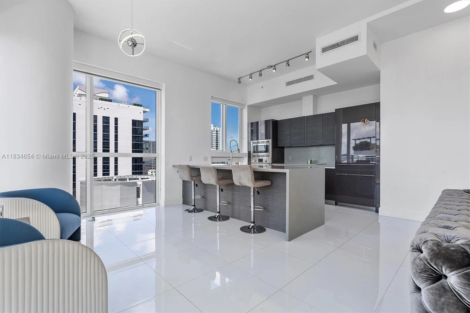 1080 Brickell Ave # 4209, Miami, FL 33131 photo 11