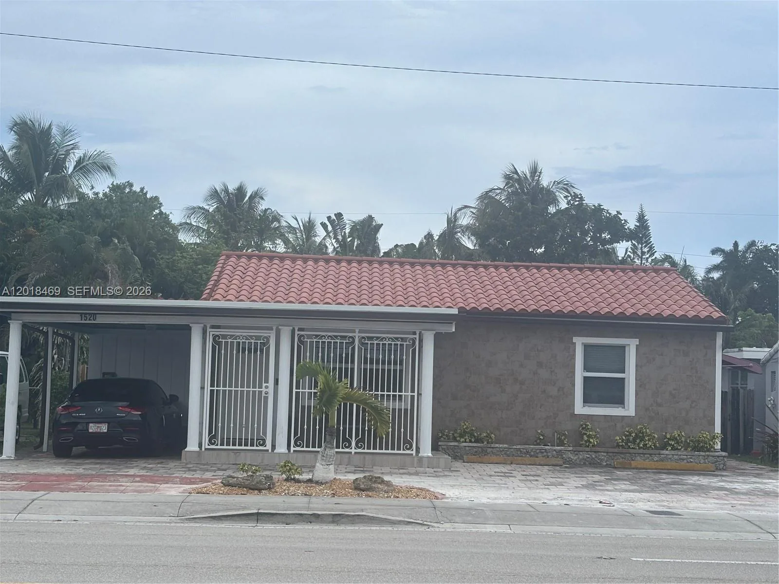 1520 N Andrews Ave, Fort Lauderdale, FL 33311