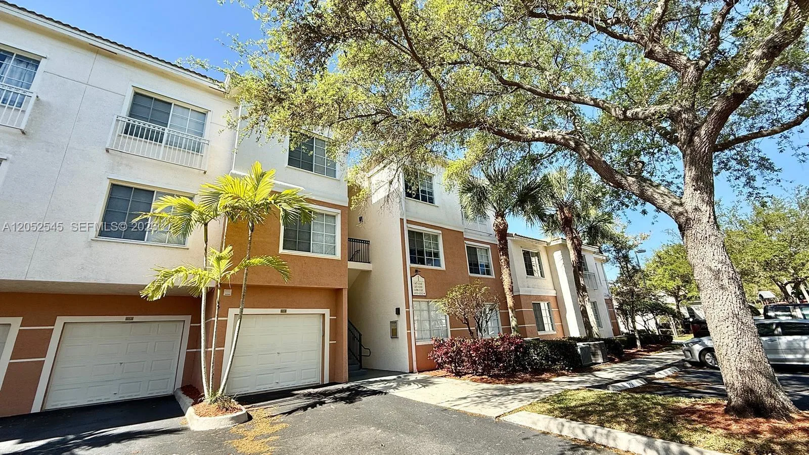 1206 E Myrtlewood Cir E # 1206, Palm Beach Gardens, FL 33418