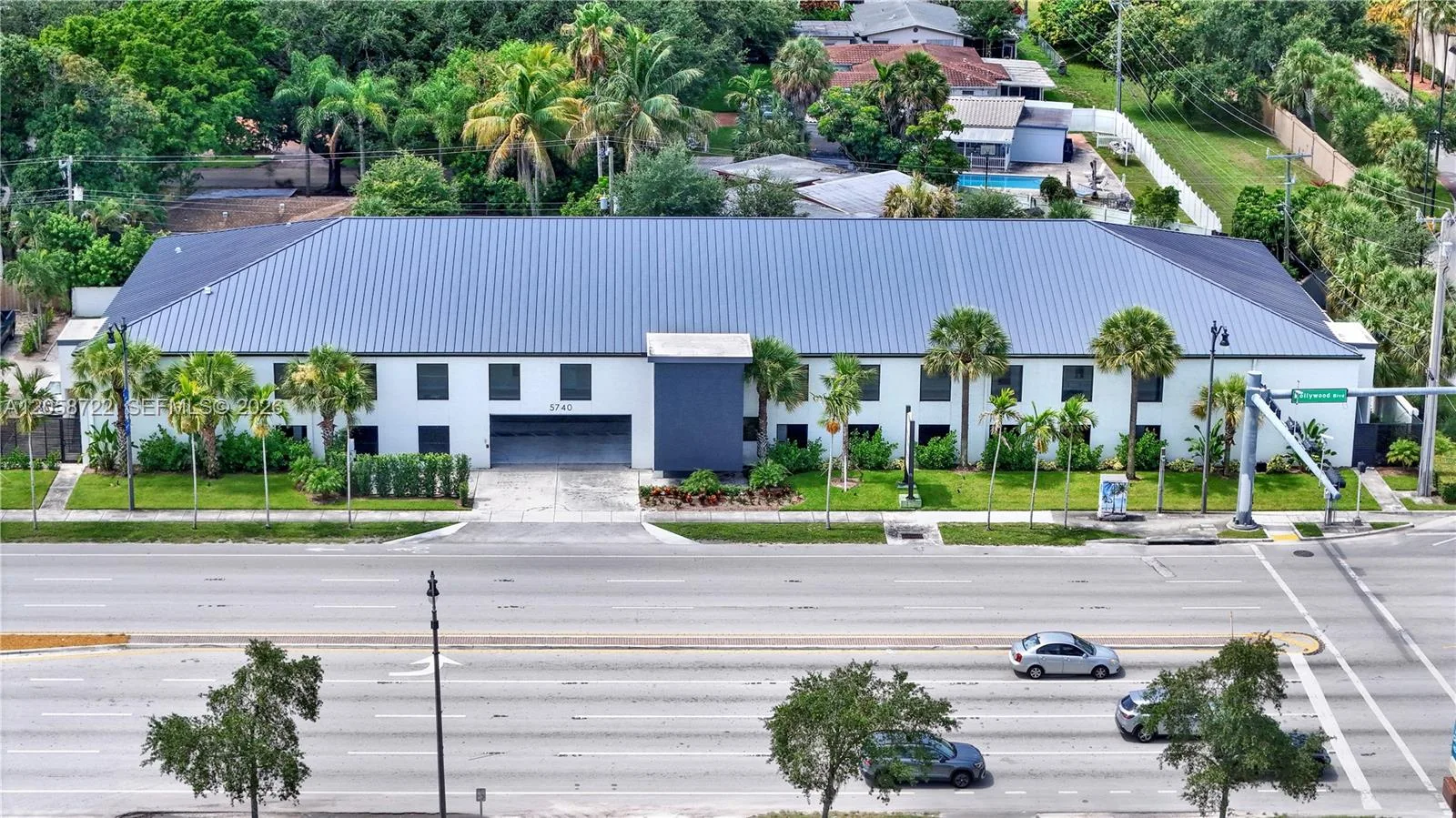 5740 Hollywood Blvd, Hollywood, FL 33021