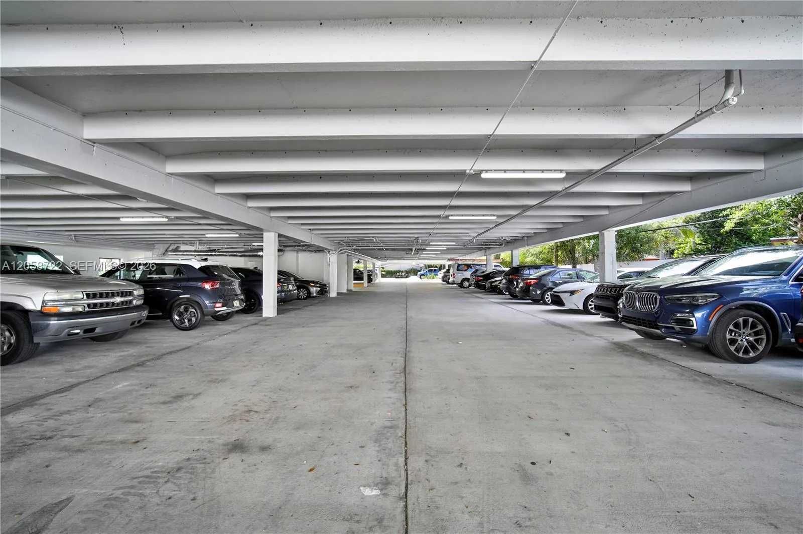 5740 Hollywood Blvd, Hollywood, FL 33021 photo 3