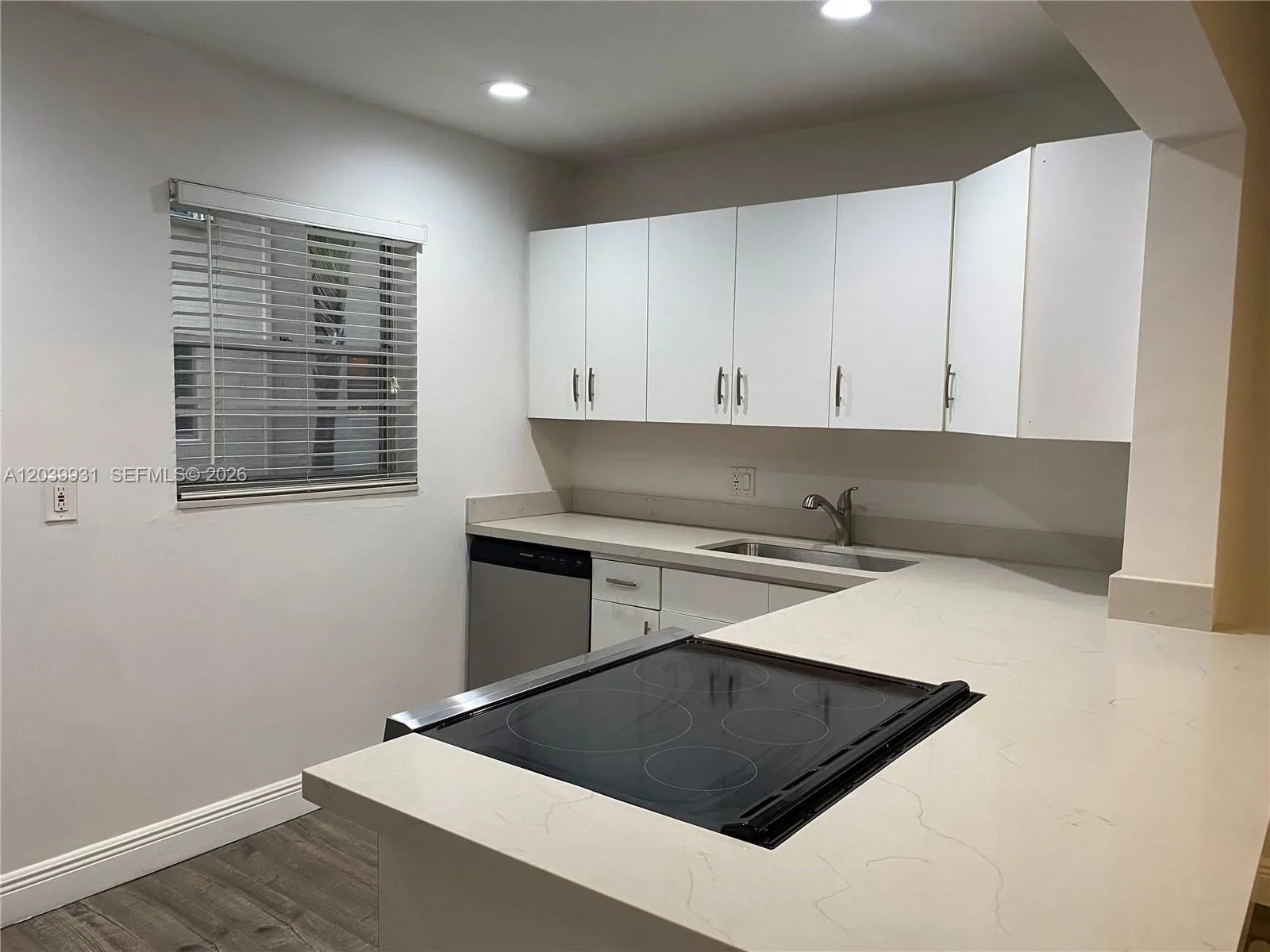 7755 SW 86th St # C-107, Miami, FL 33143