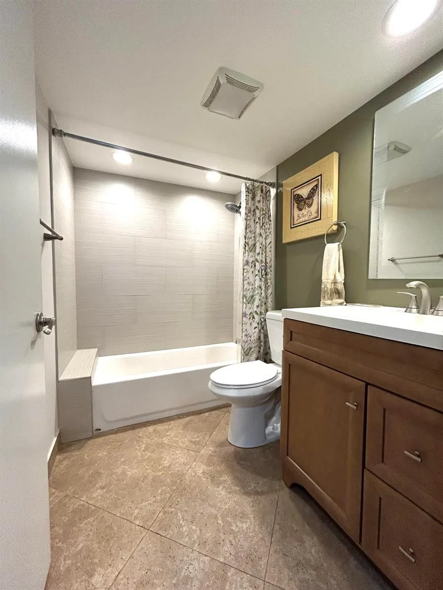 13830 Oneida Drive # G1, Delray Beach, FL 33446 photo 2