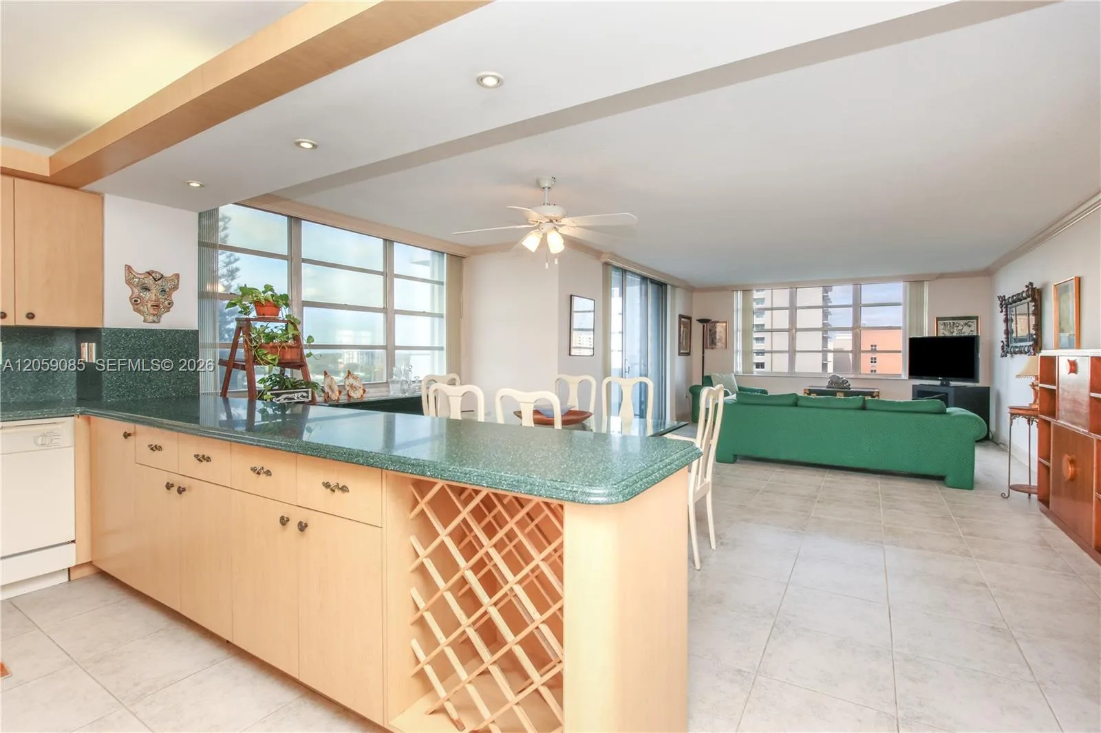2780 NE 183rd St # 901, Aventura, FL 33160 photo 3
