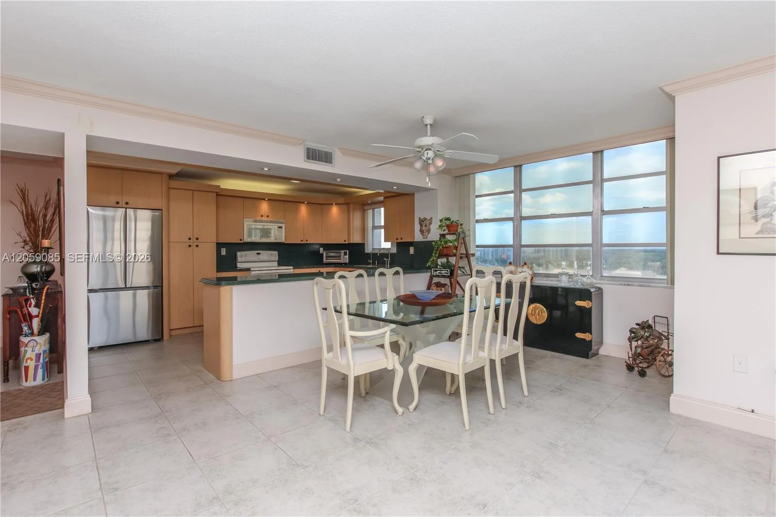 2780 NE 183rd St # 901, Aventura, FL 33160 photo 7